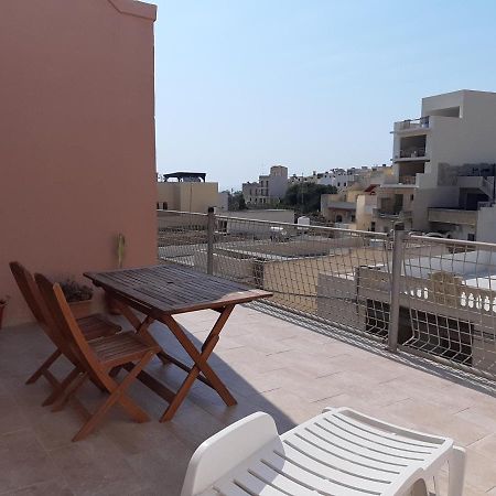 Tal-Marga B&B Qala Екстер'єр фото
